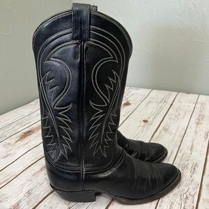 Tony Lama Black Western Cowboy Boots Size 8? Leather vintage black label El Paso